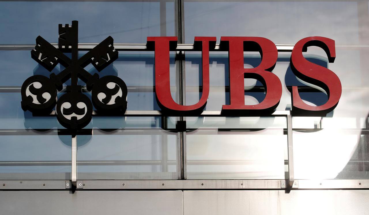 Hong Kong fines UBS and others with 100 Million